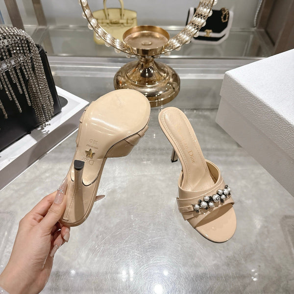 CC 26 Mules à Talon Haut 85mm Cuir Verni Beige Perle 592250