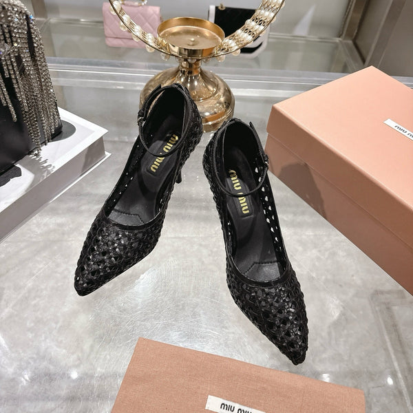 Miu 26s Strappy Pumps 7.5cm Black Sheepskin 679778