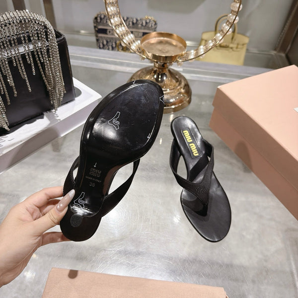 Miu 26s Thong Sandal 6.5cm Black Satin Leather 951525