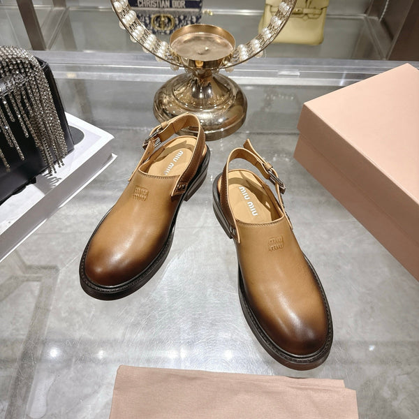 Miu 26s Clogs Ankle-strap Beige Leather 951507