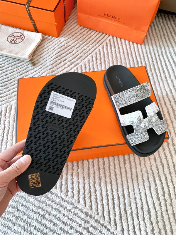 HM Chypre Sandal Ombre White Black Cowhide 963215