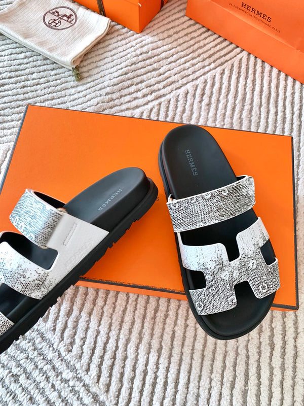 HM Chypre Sandal Ombre White Black Cowhide 963215