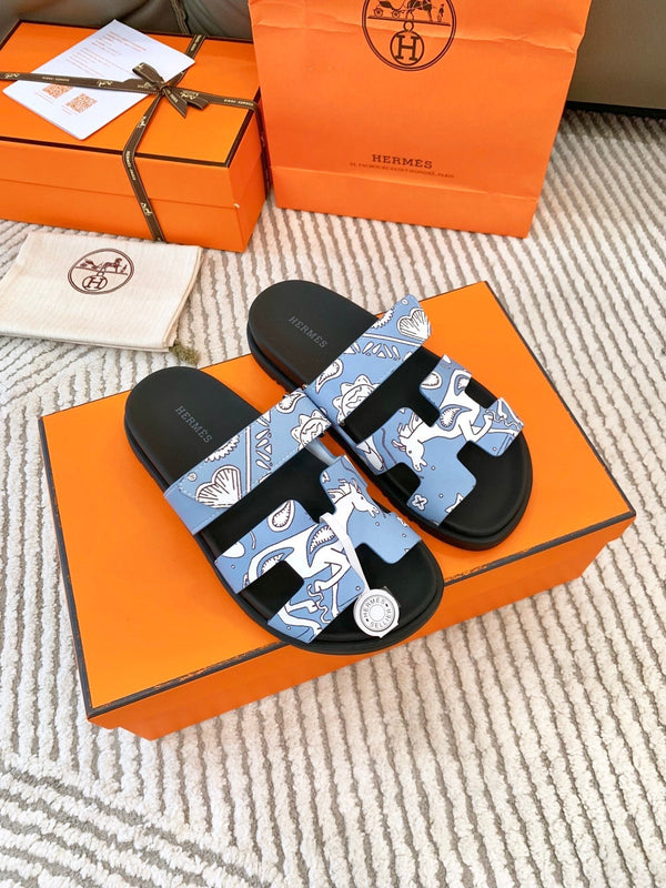 HM Chypre Sandal Cloud Blue With White Pattern Cowhide 963201