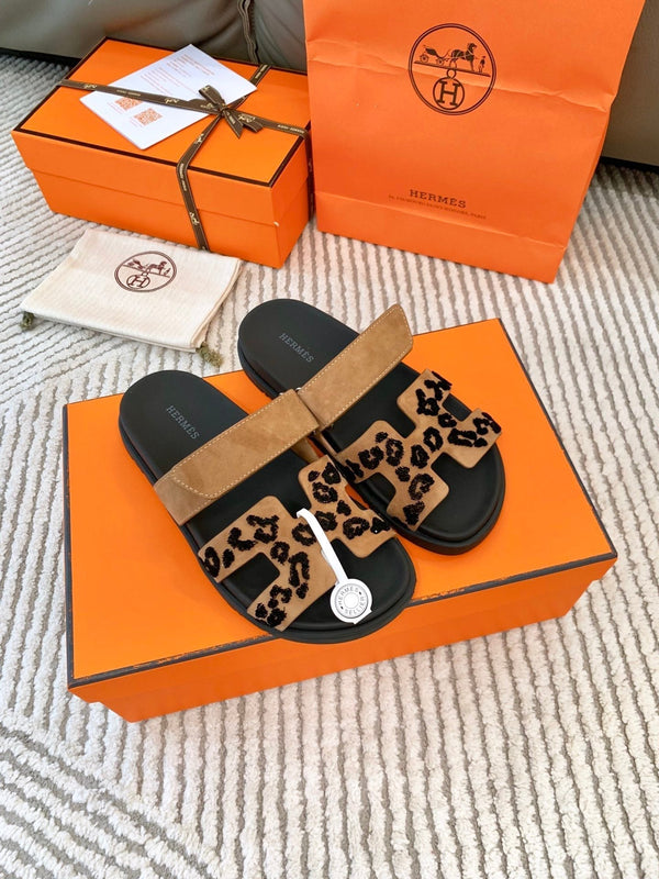 HM Chypre Sandal Brun Fumé Black Suede 963208