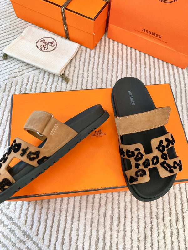 HM Chypre Sandal Brun Fumé Black Suede 963208