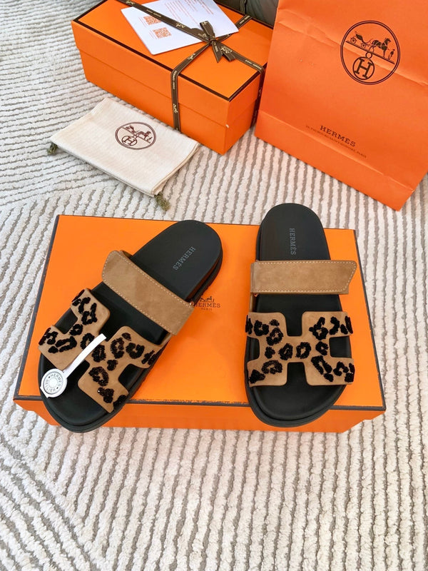 HM Chypre Sandal Brun Fumé Black Suede 963208