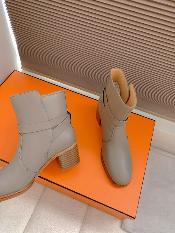 HM Frenchie 50 Ankle Boot Taupe Gray Cowhide 464341