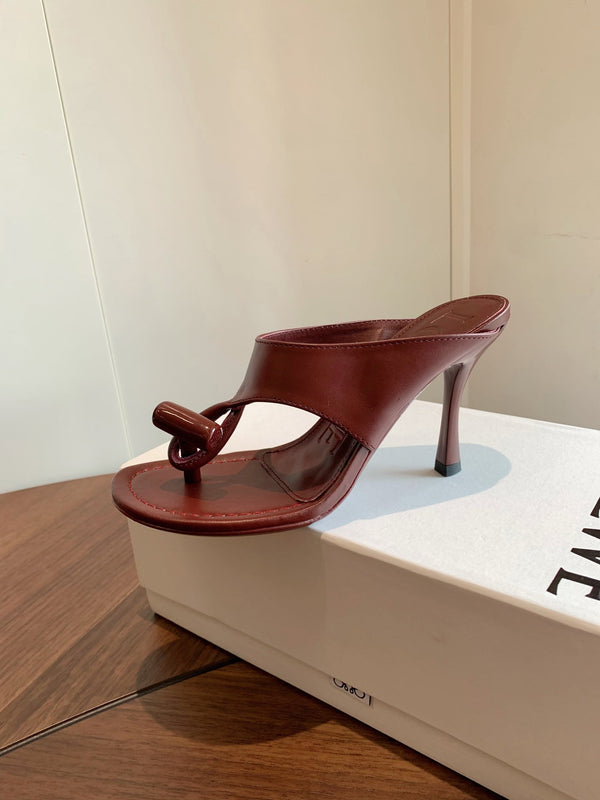 Loew Toggle Sandals 9cm Burgundy Leather 878024