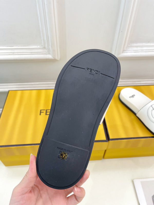 FENDI LOGO SLIDES IN WHITE CALFSKIN