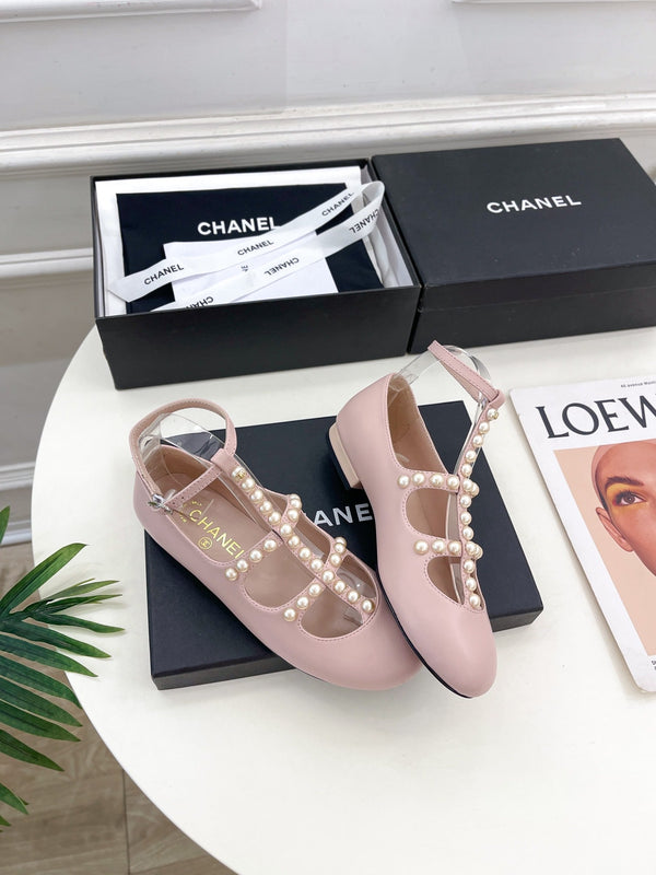 CC Mary Jane 10mm In Light Pink With Small Pearls Lambskin 948760