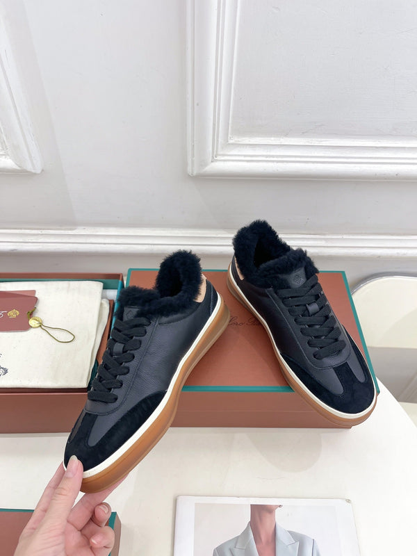 LP Tennis Walk Sneaker In Black Cowhide Lined With Wool Fleece 988262