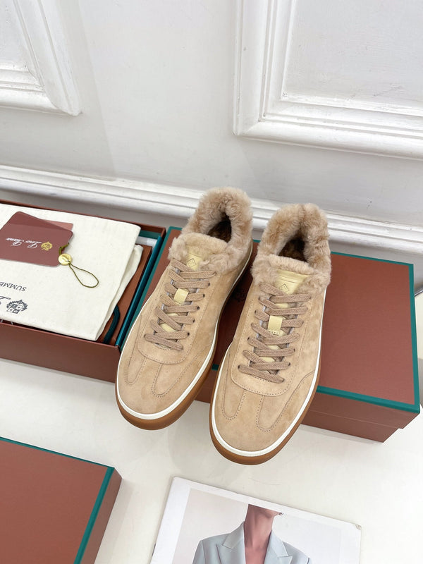 LP Tennis Walk Sneaker In Light Brown Suede Lined With Wool Fleece 988272