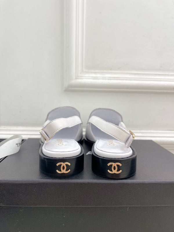 CC 25S Loafer White Calfskin