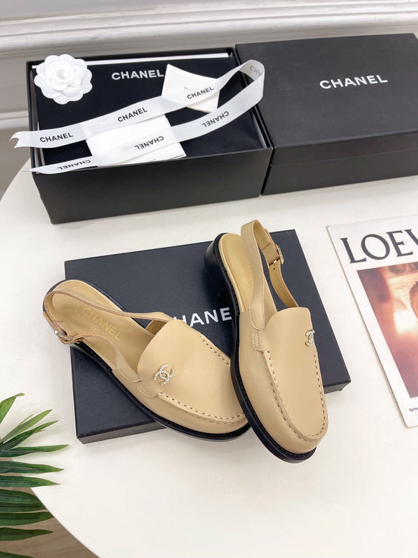CC 25S Slingback Loafer Beiege Calfskin