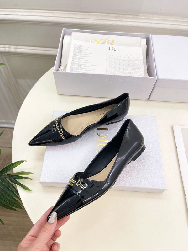 CD 25 Pump Flat Black Patent Leather 307412