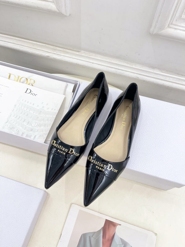 CD 25 Pump Flat Black Patent Leather 307412