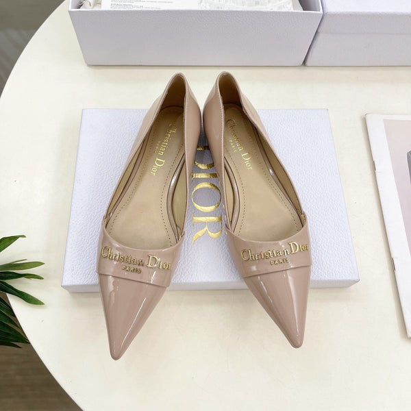 CD 25 Pump Flat Pink Nude Patent Leather 307414