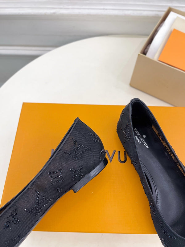 LV Gala Rhinestone Pointed Toe Flat Black Mesh 425136