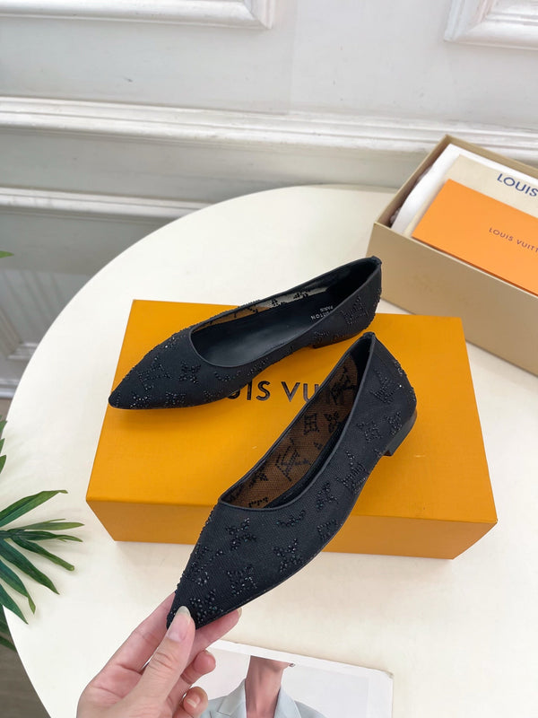 LV Gala Rhinestone Pointed Toe Flat Black Mesh 425136