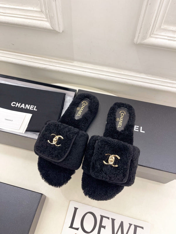 CC 25s Logo Slippers Black Wool GHW 435265