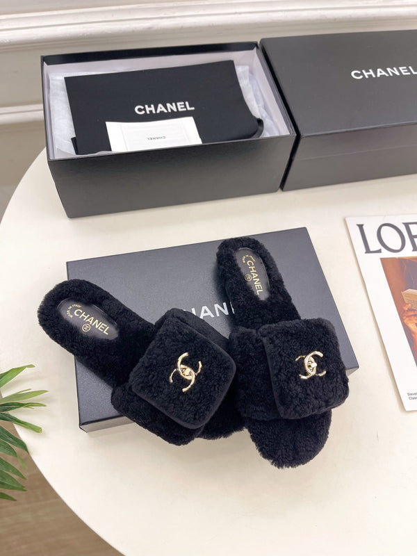 CC 25s Logo Slippers Black Wool GHW 435265
