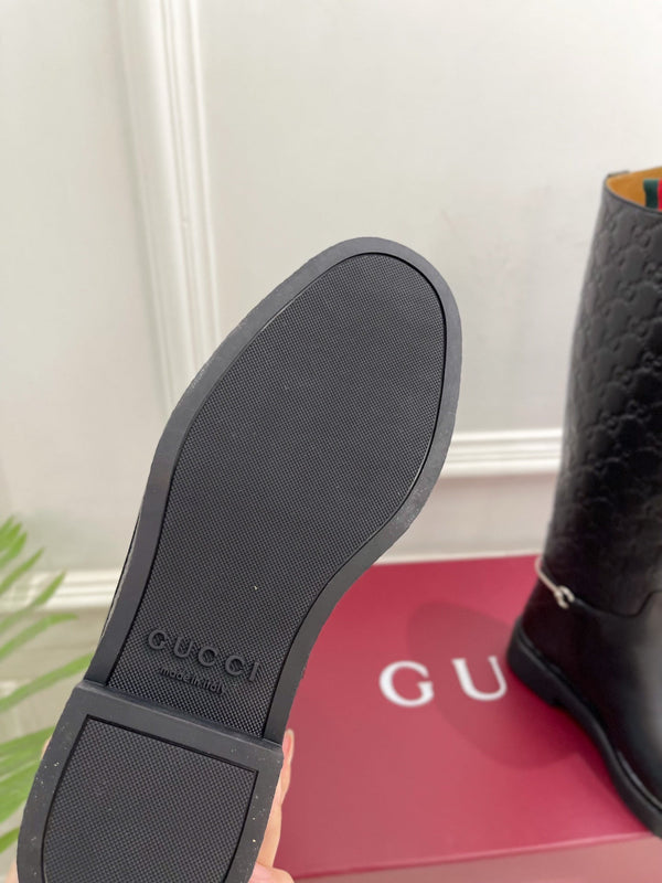 Gucci 25𝐬𝐬 Horsebit Detail Logo Black Calfskin 435373