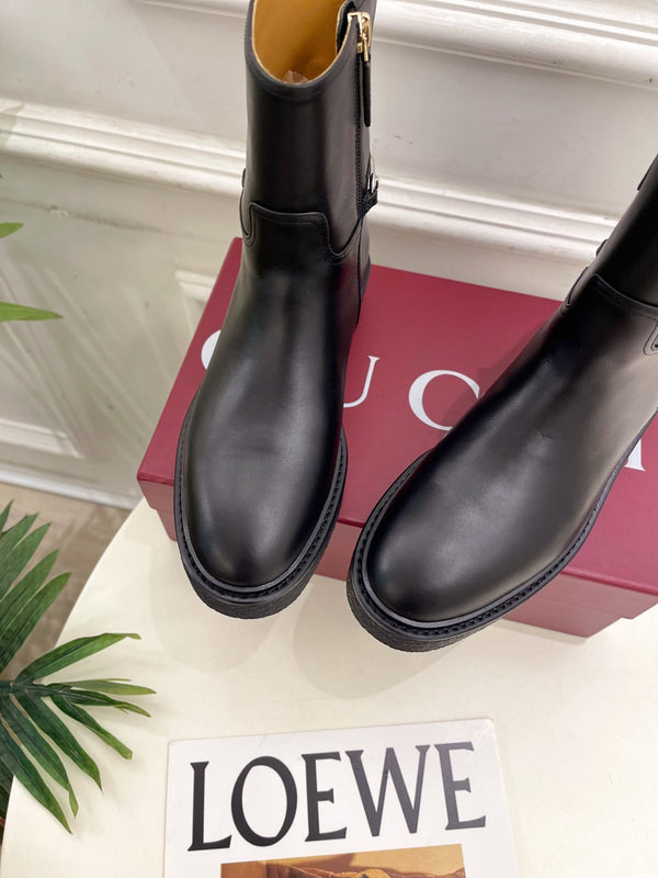 Gucci 25𝐬𝐬 horsebit ankle boots black calfskin 435379