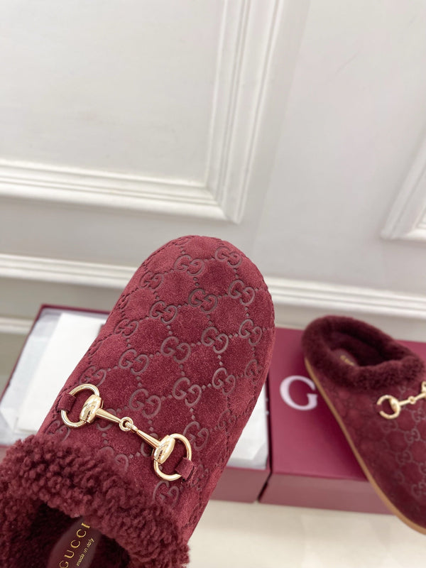 GG Horsebit Embossed Mule Red Suede And Wool 536051