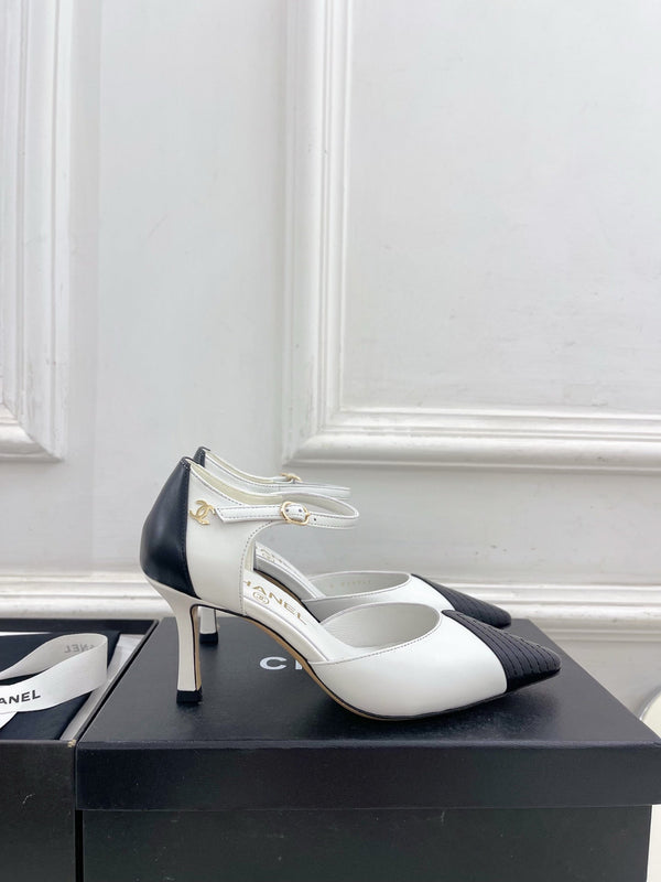 CC 26 SS Double C Bride à l'arrière 7,5cm Noir Blanc Cuir de veau 586935