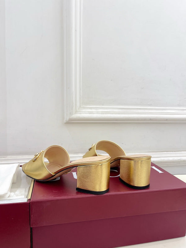Sandales à enfiler GG 26s 5,5 cm avec mors en cuir doré 640295