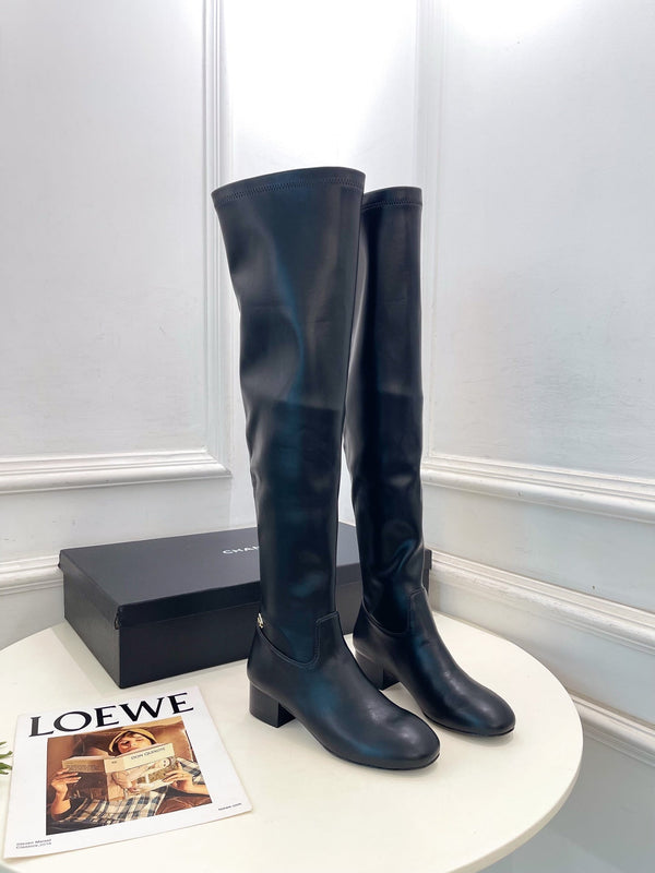CC 26S Logo Overtheknee Boots 4cm Black Leather 111846