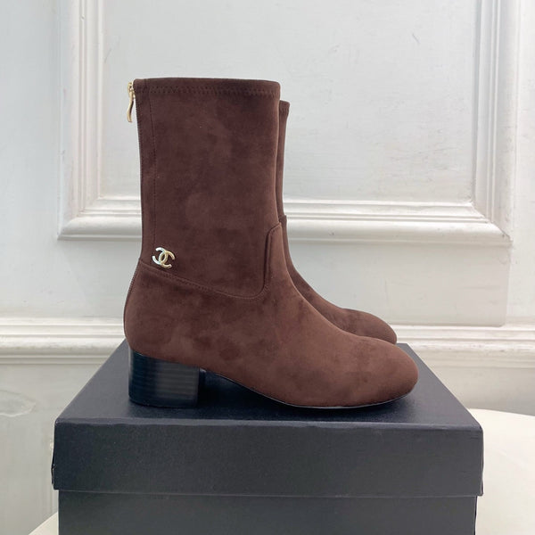 CC 26S Logo Botines 4cm Brown Suede 111848