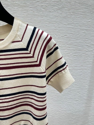 Chanel 2026 Pull Manches Courtes Laine Polyester Crème et Bleu Marine