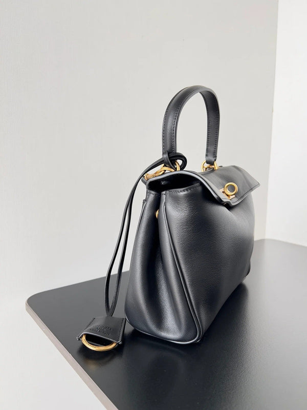 Sac Rodeo Balenciaga 2026 Cuir de veau noir 22 cm Métal doré 351339