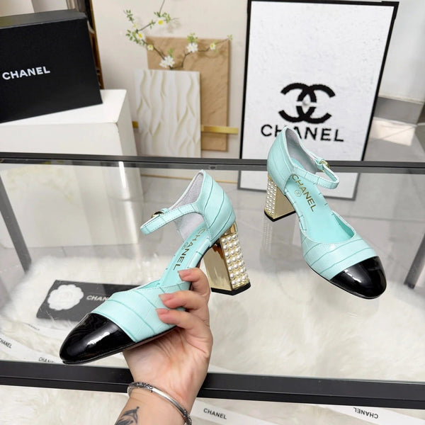 Sandales CC 26s 80 Cuir de vachette verni Turquoise clair 183561