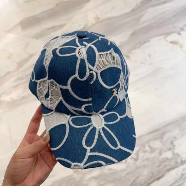 CASQUETTE DE BASEBALL EN DENTELLE FLORALE 672633