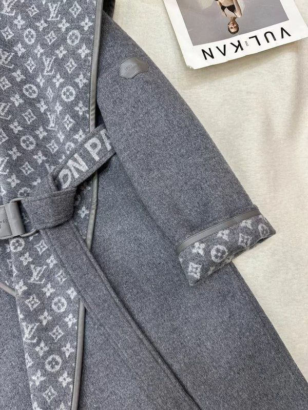 LV MONOGRAM MAXI COLLAR COAT IN GRAY WOOL