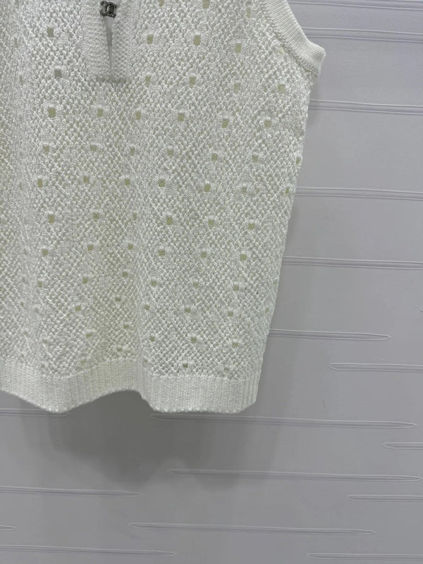 CHANEL SLEEVELESS OPEN-KNIT VEST 274858