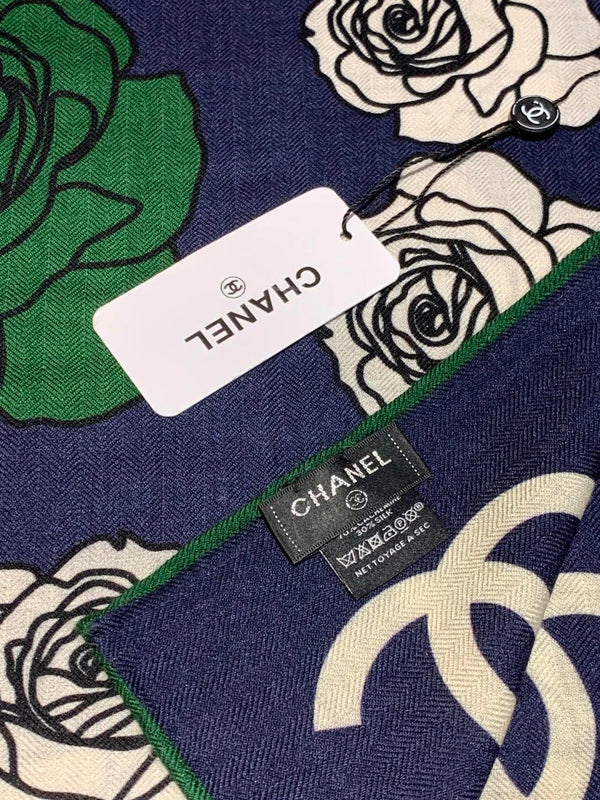 ÉCHARPE CHANEL 25S 140 CM EN CACHEMIRE ET SOIE 943338