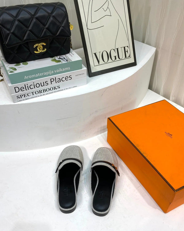 IENA MULE GRAY CANVAS AND BLACK CALFSKIN