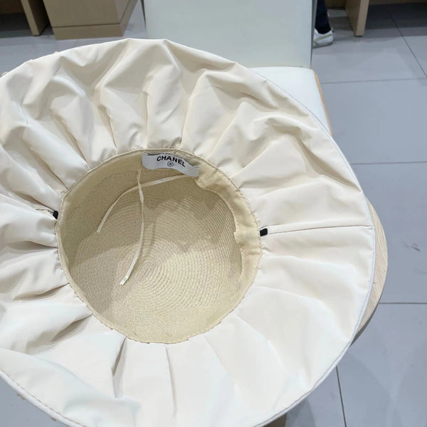 WIDE BRIM HAT IN IVORY STRAW 673033