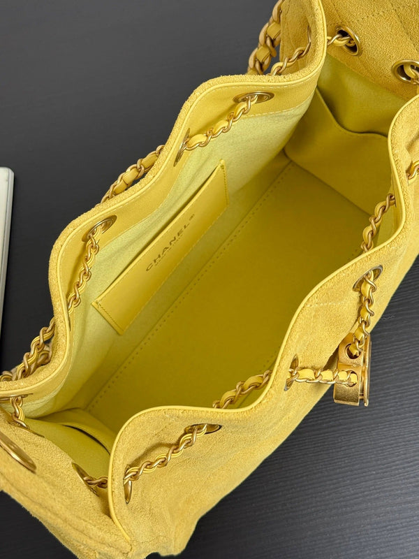 Chanel 2026 Hobo Bag 22cm Yellow Suede