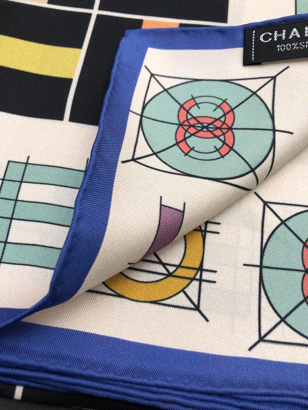 CHANEL 25S SCARF 90 IN SILK 704587