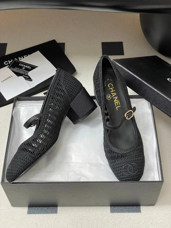 BALLERINES HAUTES MARY JANE 50 MM EN RAFIA NOIR