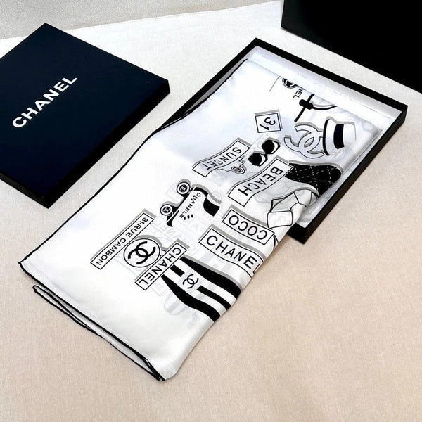 CHANEL 25S SCARF 90 IN SILK 729054