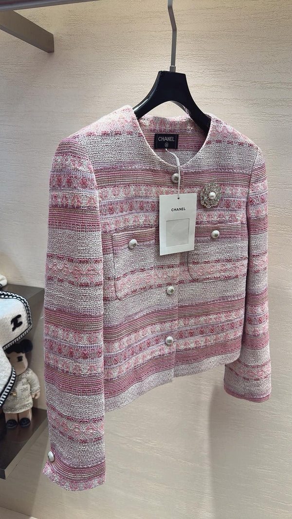 Veste Chanel 2026 en tweed rose et blanc