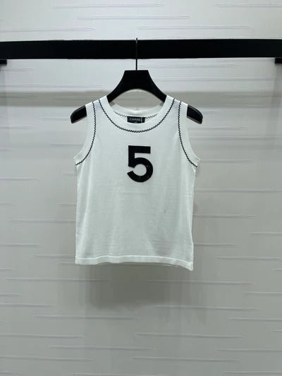 Chanel 2026 Wavy-edged Round Neck Knit Vest Tencel Viscose 356473