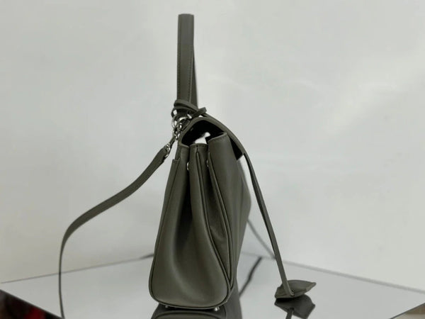 Sac Balenciaga Small Rodeo 29 en cuir de veau vert olive, quincaillerie argentée