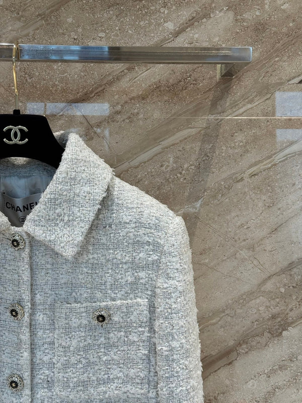 MANTEAU EN TWEED CHANEL 25S 320