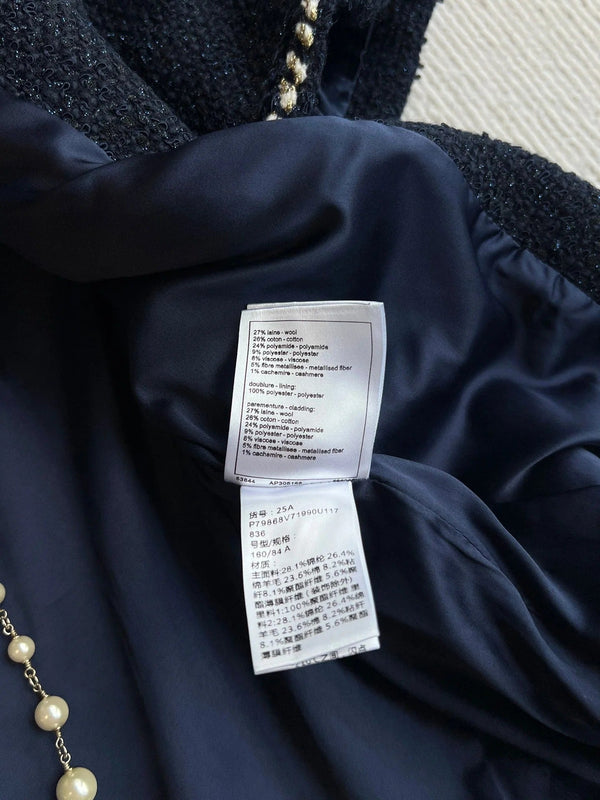 VESTE CHANEL EN LAINE À MANCHES COURTES STYLE 29